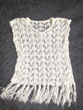 At Last Ivory Crochet Fringe Sleeveless Sweater Top - M